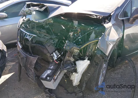 2017 Buick Envision Essence z USA, uszkodzony, nr VIN LRBFXBSA4HD000352